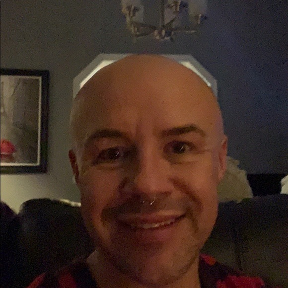 Meet your Posher, Topher - Picture 1 of 1